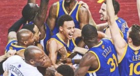 卡瓦伊·伦纳德NBA转会传闻：伦纳德加盟雄鹿，快船队寻求库明加补强